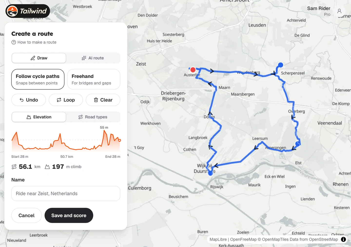 A completed loop route drawn on the map